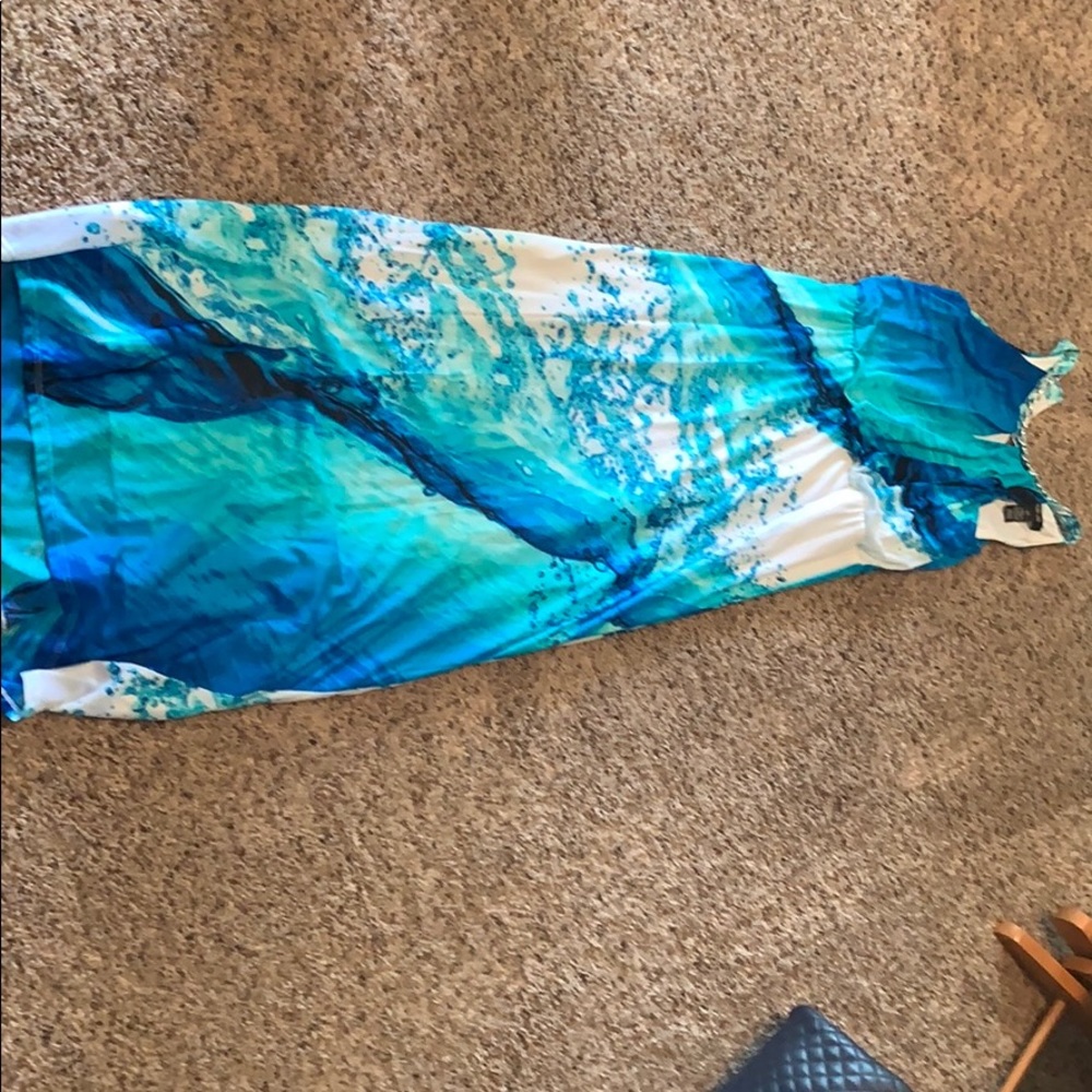 water gown size xs